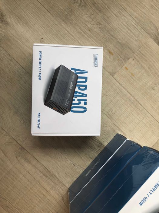 ToolkitRC ADP450 блок живлення для дронів, для зарядок M6D, M8P, M8D