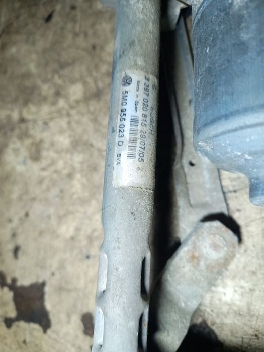 Mechanizm wycieraczki silniczek przód VW Golf V plus oryginał Europa