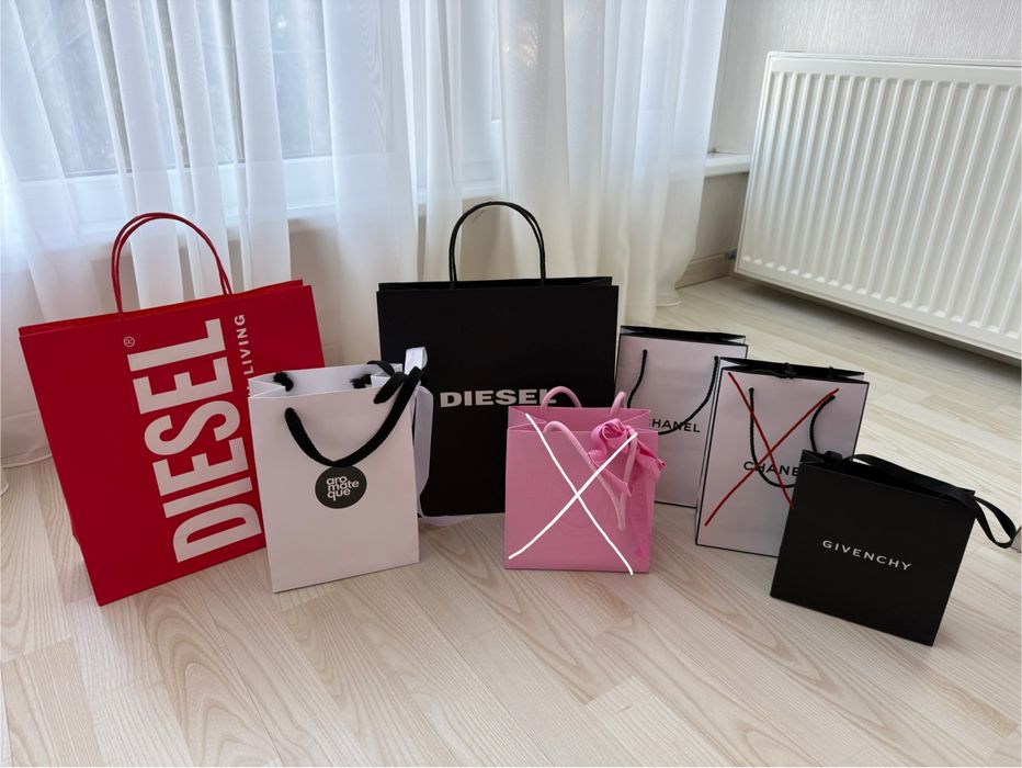 Продам пакети Givenchy, Chanel, та інші (оригінал)