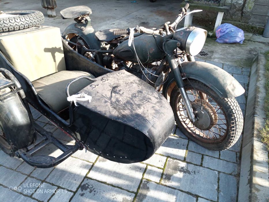 Dniepr Ural 650 k750, na chodzie.