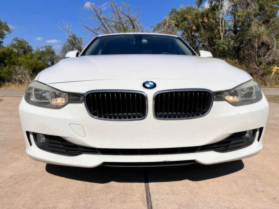 BMW 3 Series 328i      2014