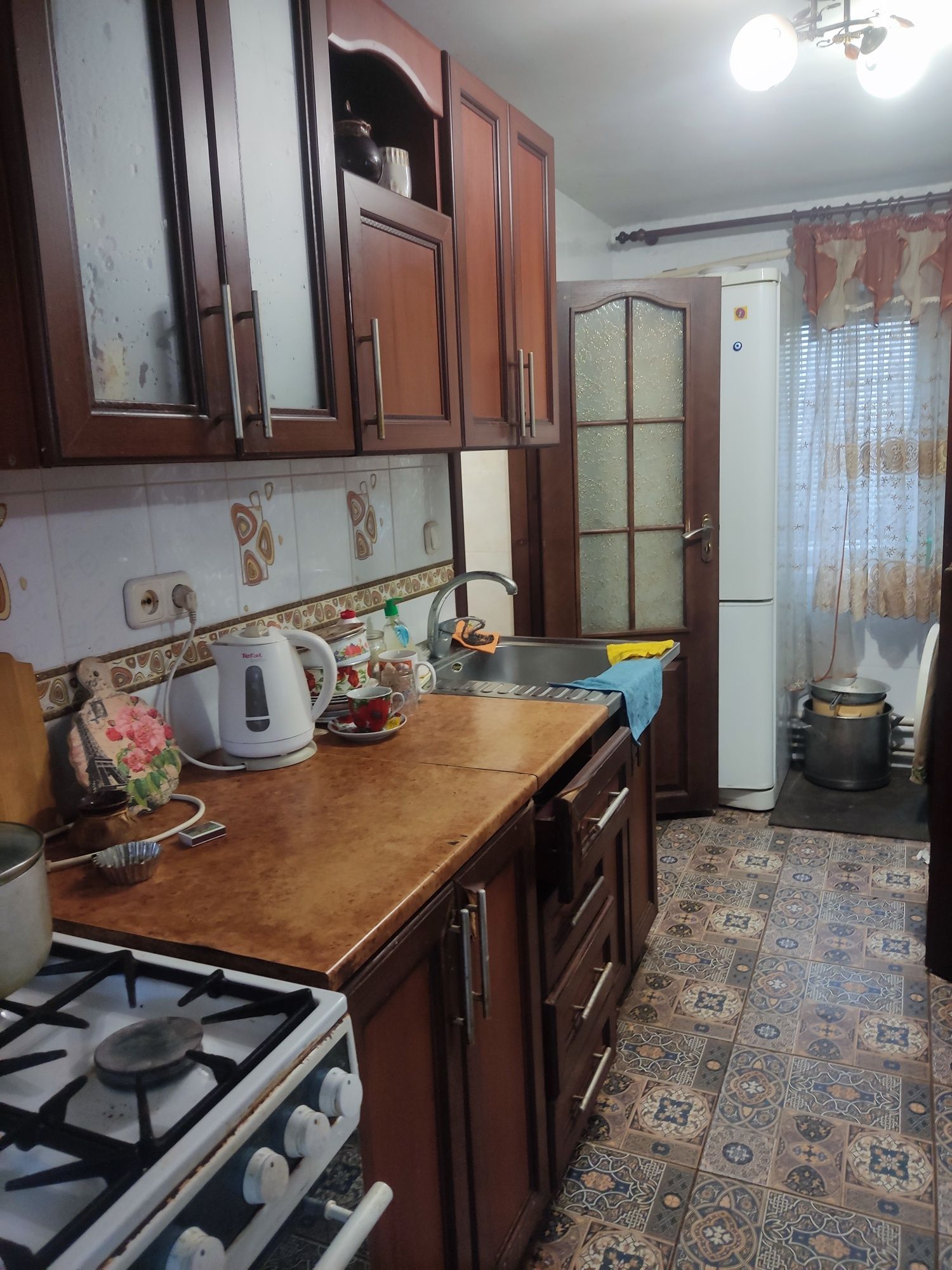 Продам будинок квартирного типу пошти у центрі Чугуїва