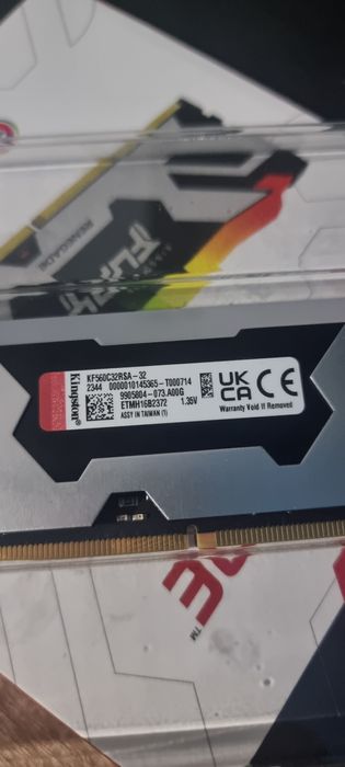 Pamięć Kingston Fury Renegade RGB, DDR5, 32GB, 6000MHz, CL32