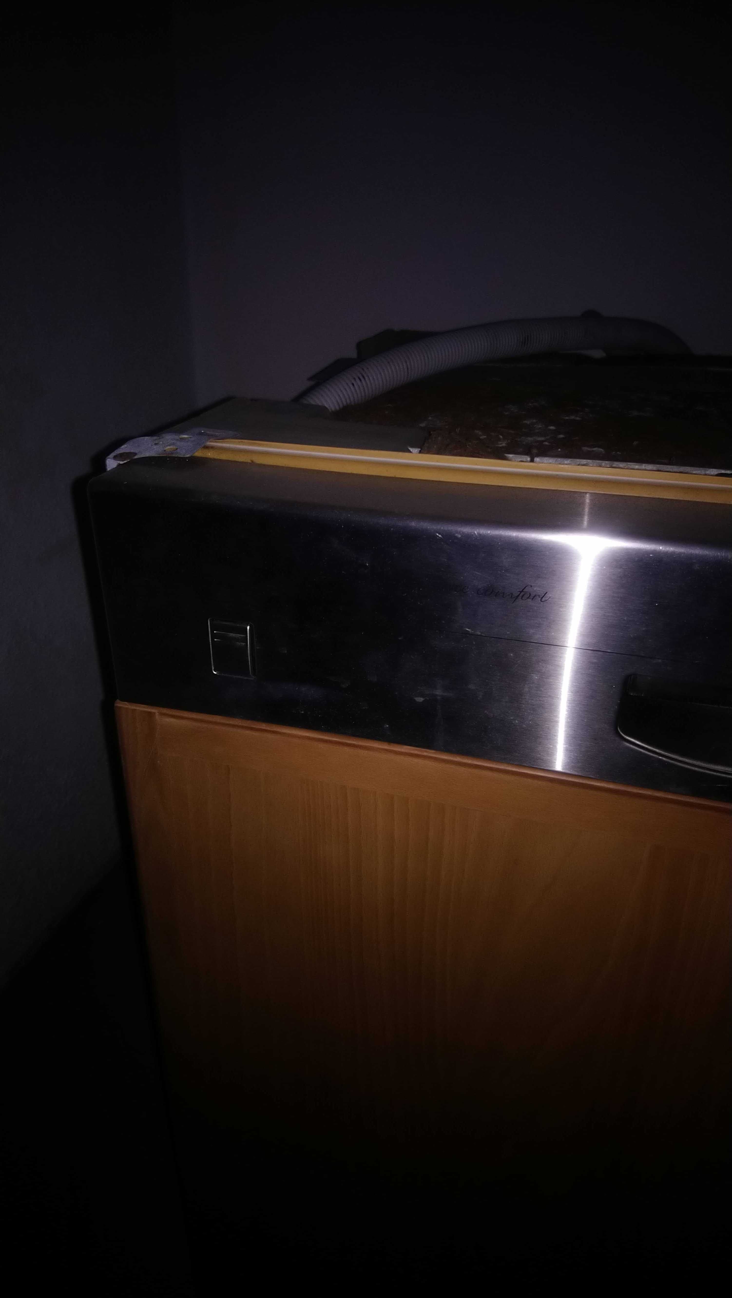 Máquina Lavar Loiça Bosch, encastre, avariada