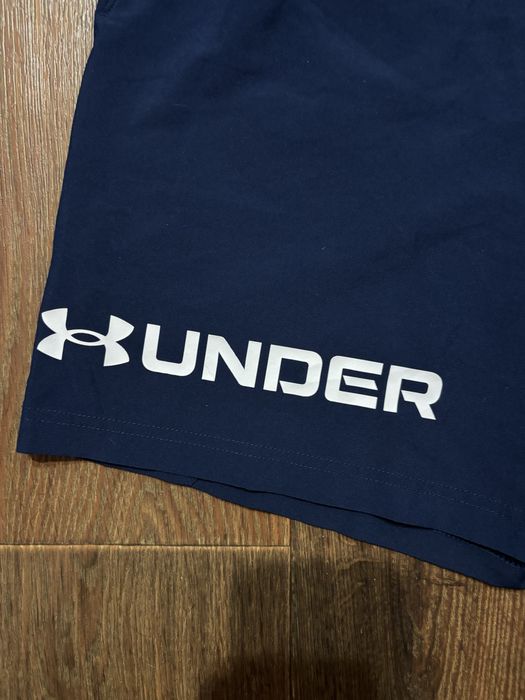 Under Armour шорты