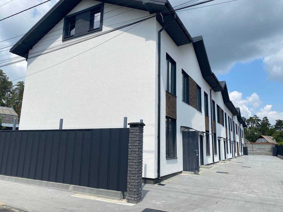 Продам Таун у Передмісті Києва.. Розтермінування