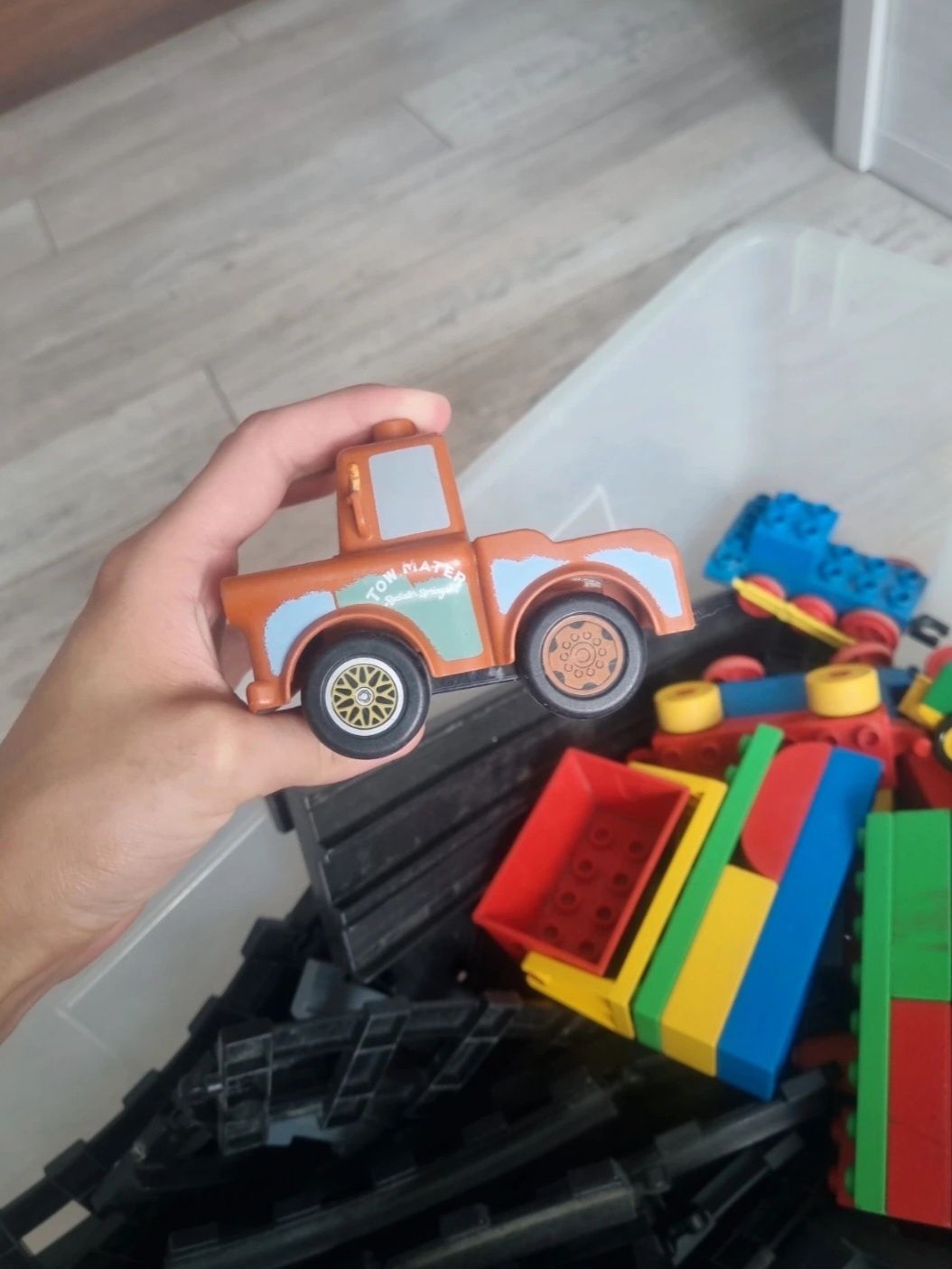 LEGO duplo zestaw kolejka + klocki i ludziki