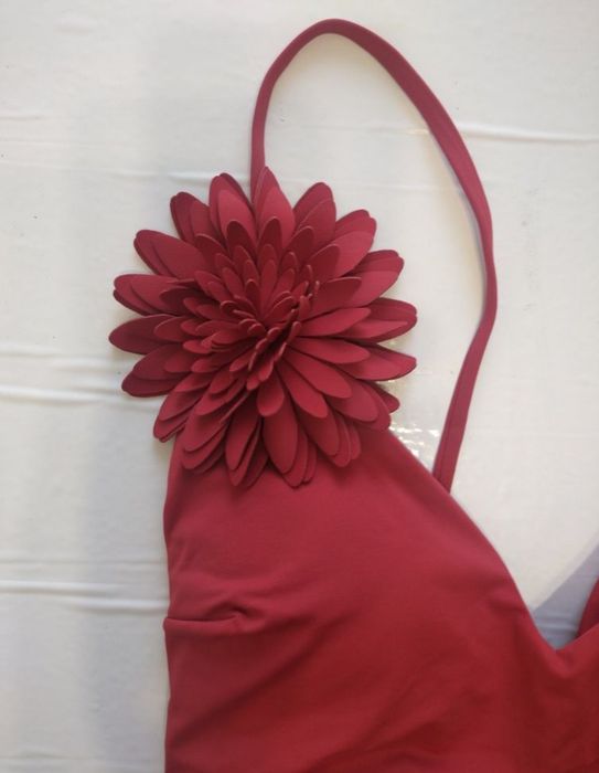 Суцільний купальник  OYSHO S Іспанія