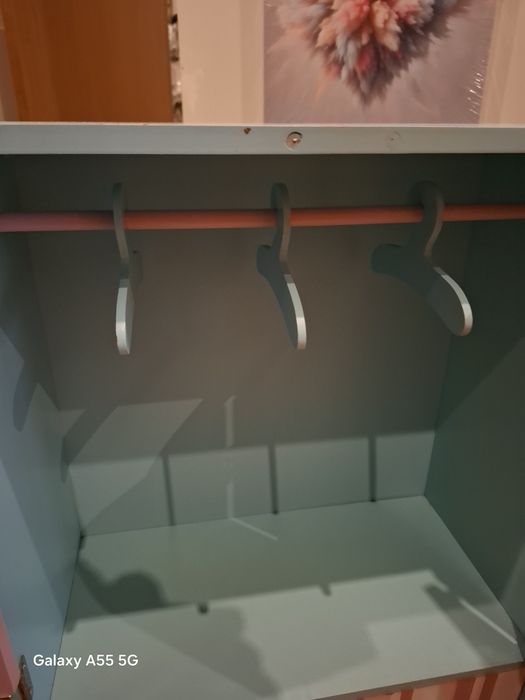 Brinquedos para menina em vários tons