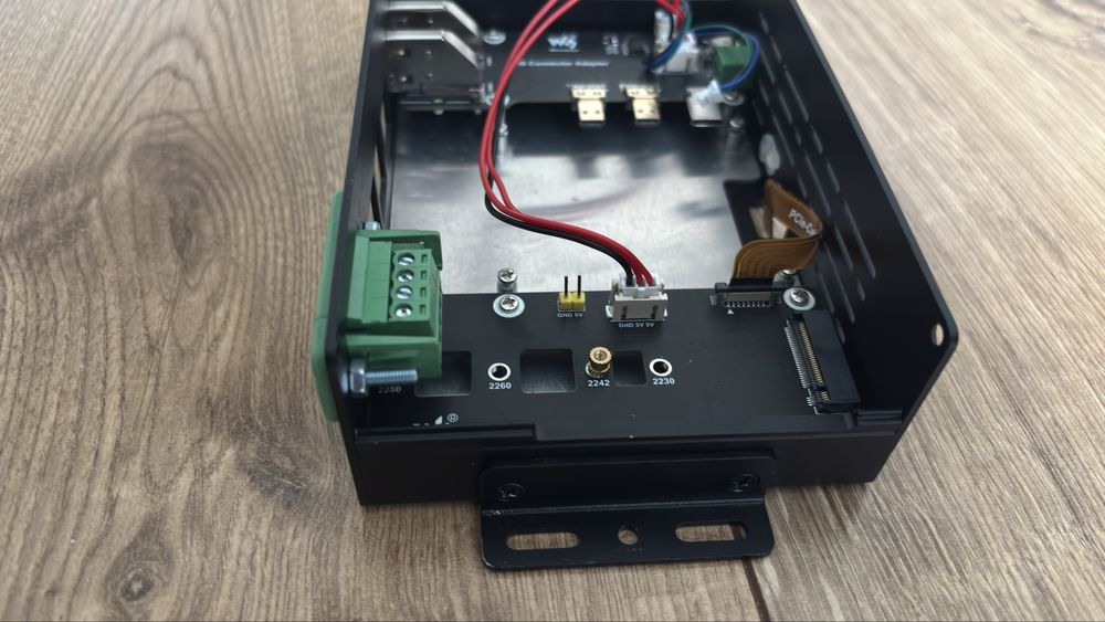 Obudowa Waveshare do raspberry pi 5 NVME HDMI