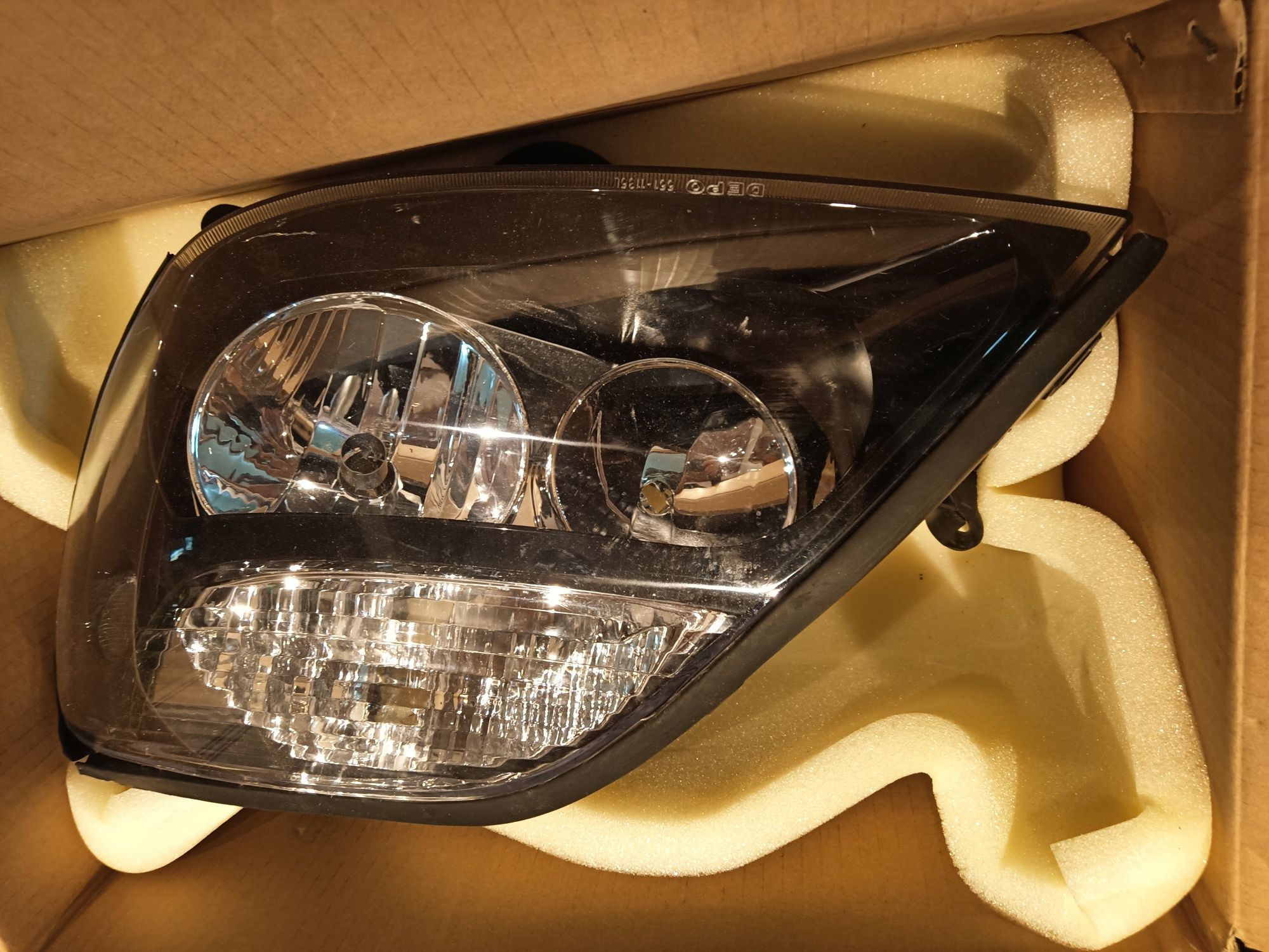 Faróis novos para renault Scenic