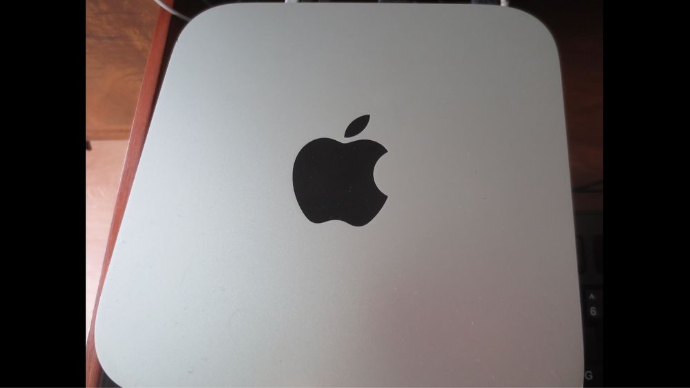 MacMini 8GB, 216GB,Corei 5, 2011