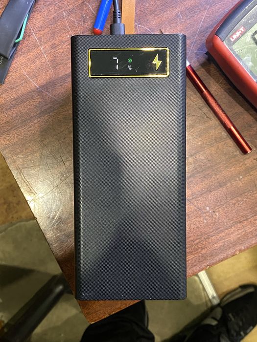 Power bank D40-PD 120000mAh 3.7v 450Wh