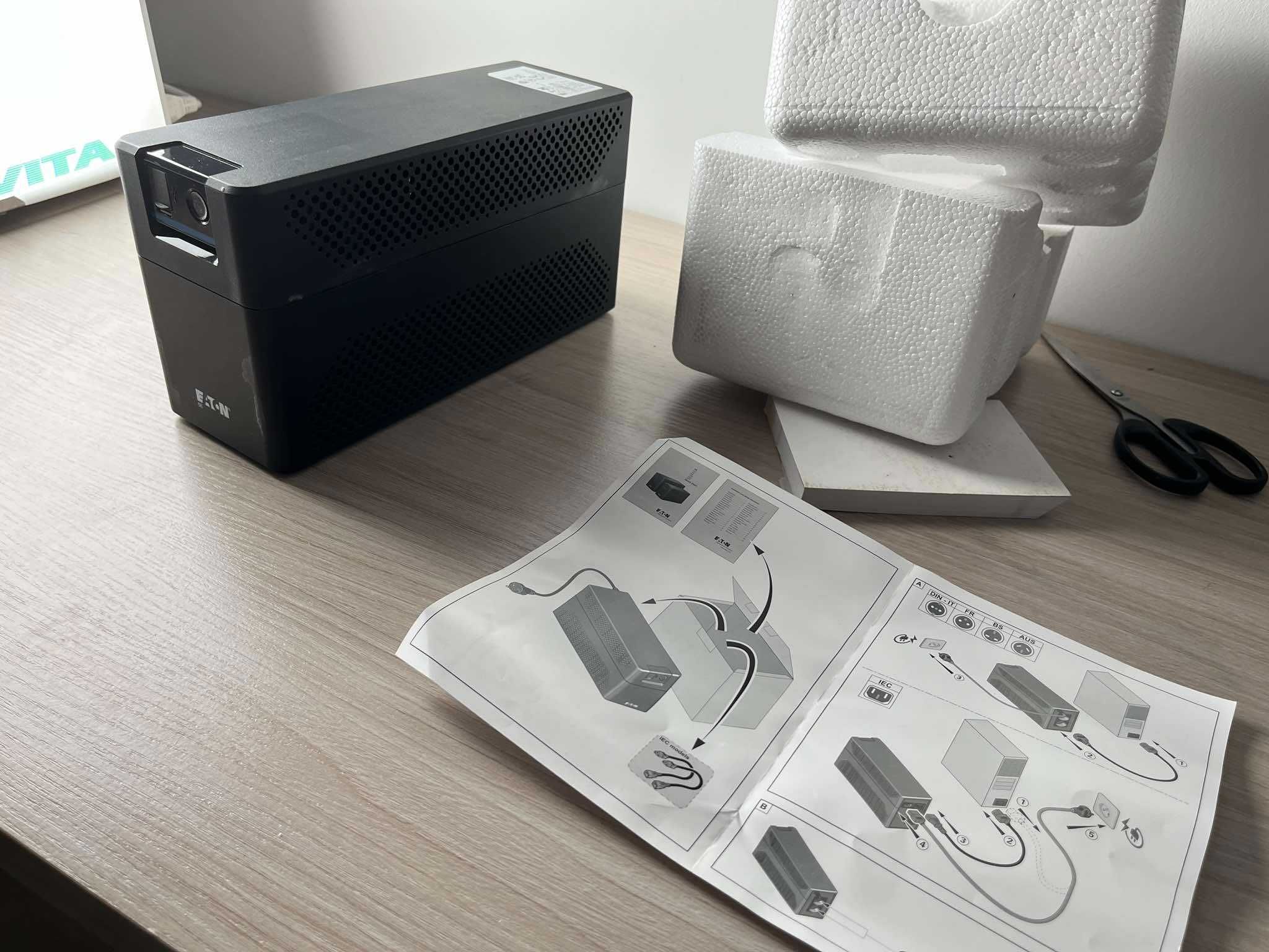 Zasilacz BEZ PRZEPIĘĆ dla bezpieczeństwa - Eaton UPS 5E Gen2 900VA