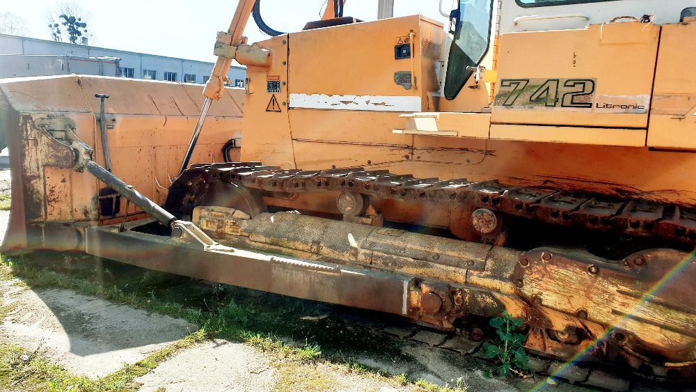 spycharka spych 3,9 m LIEBHERR PR 752 742 BL 732 litronic lemiesz pług