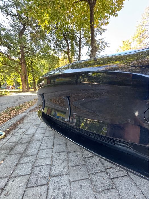 Подиум-рамка для номерного знака Tesla Model 3 | Невидимое крепление