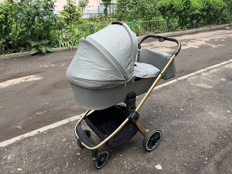 Коляска Carrello Epica 2 в 1