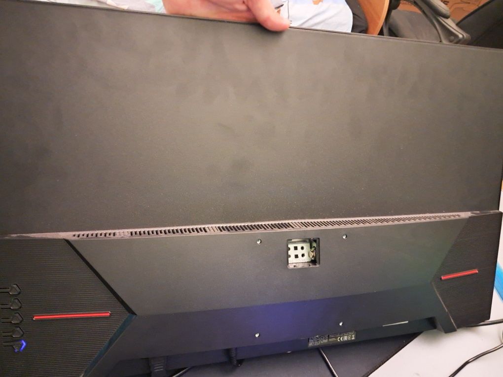 Монітор 2E 27", 180 Гц (розбита матриця)