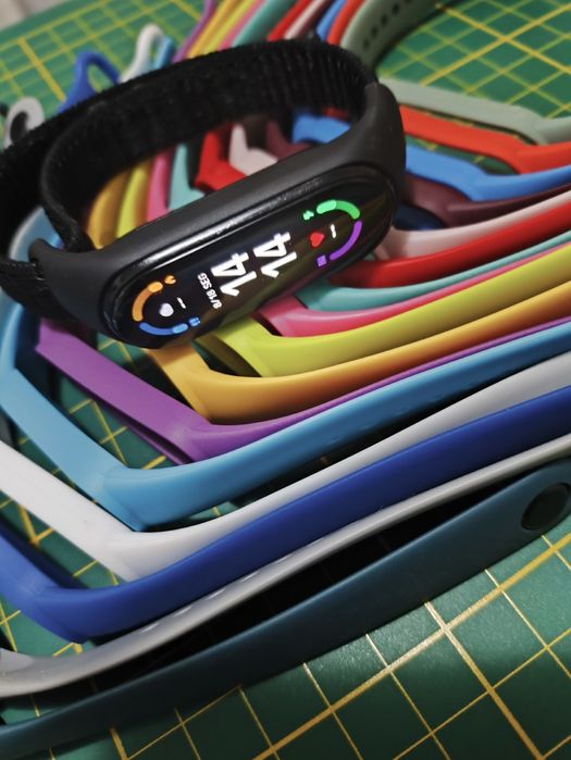 Xiaomi Smart Band 6 + pulseiras e carregador