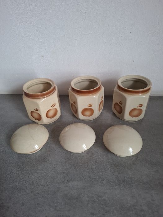 Zestaw 3 pojemników kuchennych ceramicznych VINTAGE / PRL jabłka