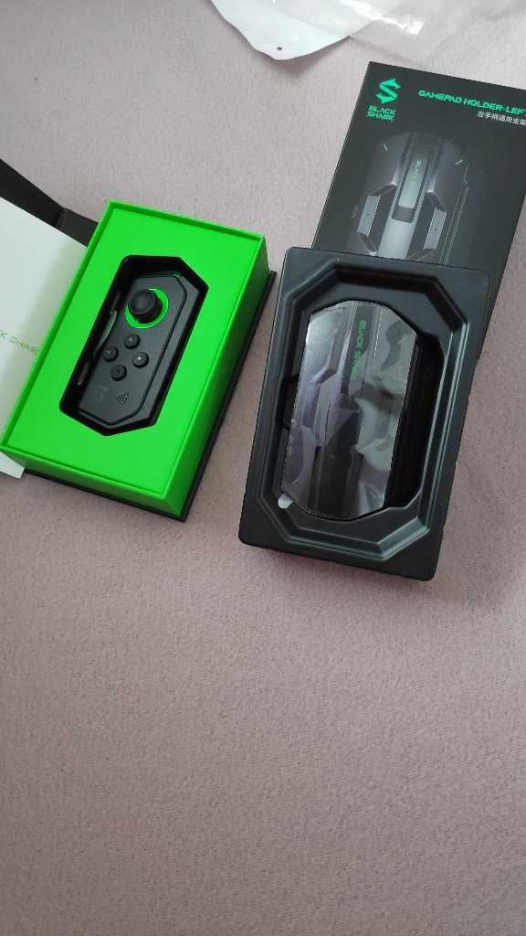 XIAOMI BLACK SHARK =kontroler wraz z uchwytem