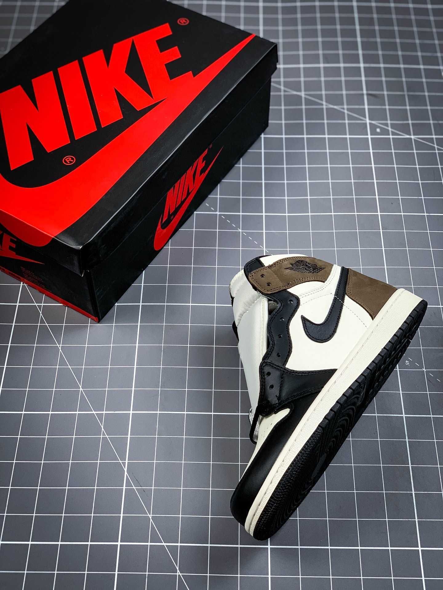 Travis Scott x Air Jordan 1 Retro High OG “Dark Mocha”