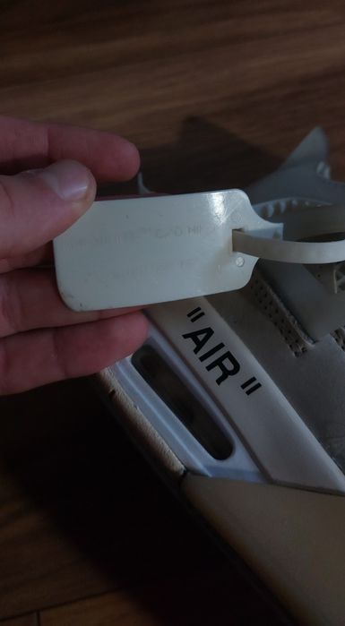 Jordan 4 x off white