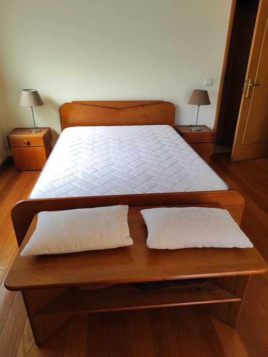 Quarto em madeira cerne + OFERTA de colchão