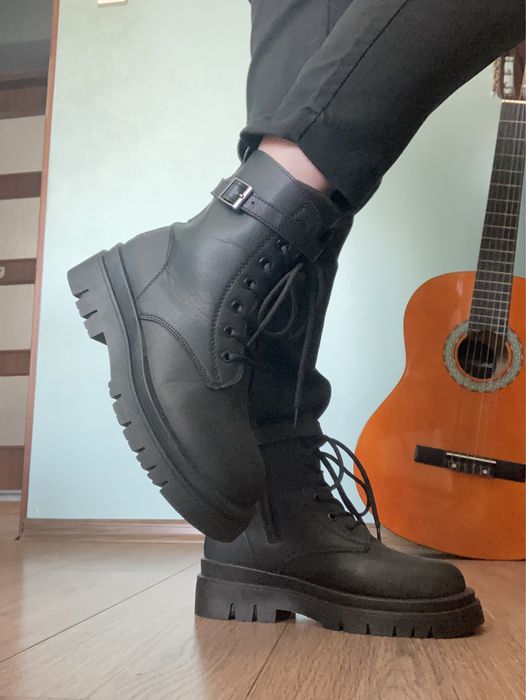 Czarne botki rozmiar 39