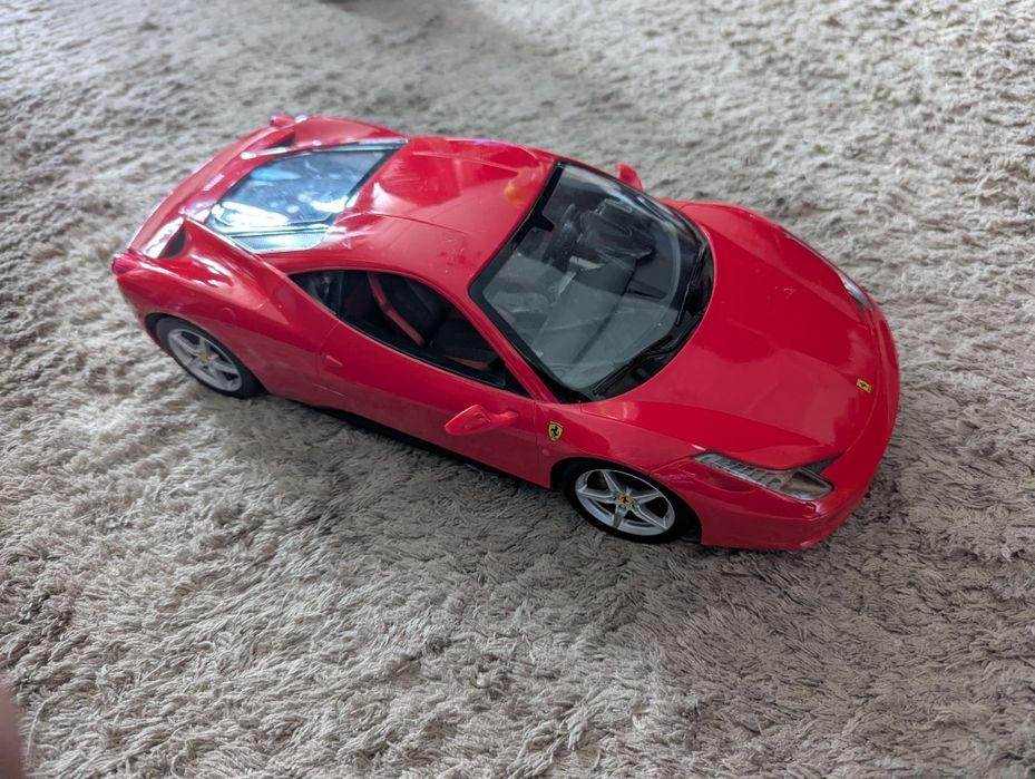 Model ferrari zdalnie sterowany