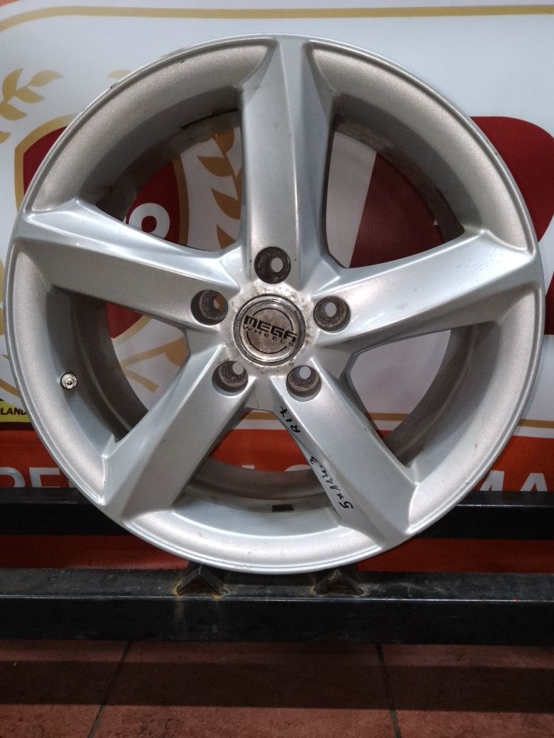 Felgi aluminiowe 5x114.3 R17 ET47 7.5J KIA TOYOTA HYUNDAI NISSAN