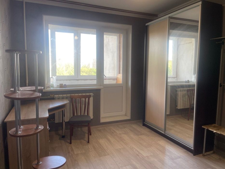 Продам 2к квартиру на Маликова