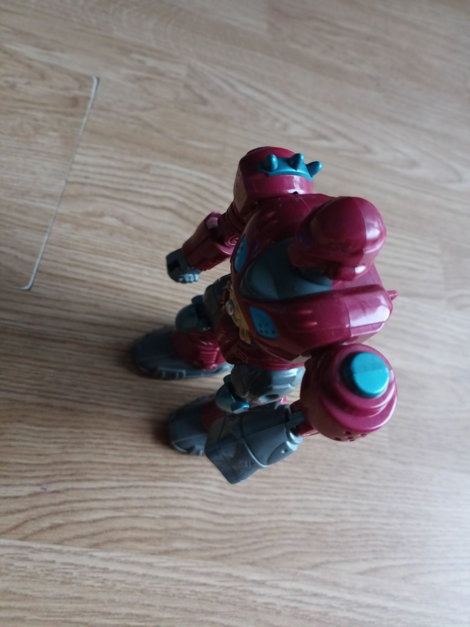 Robot kroczący chodzqcy Mars Cybotronix Motorized Attack Robo Squad 7"
