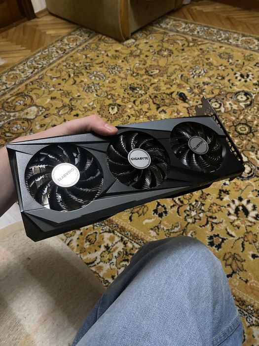 RTX 3050 gigabyte gaming oc