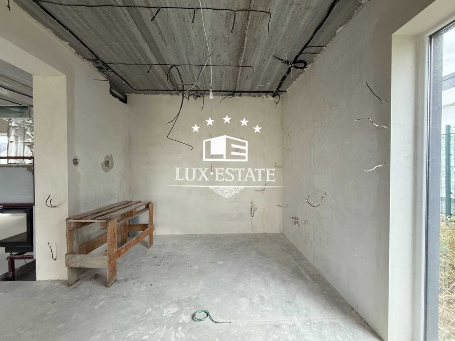 Продажа дома в закрытом КП "InWhite family park"