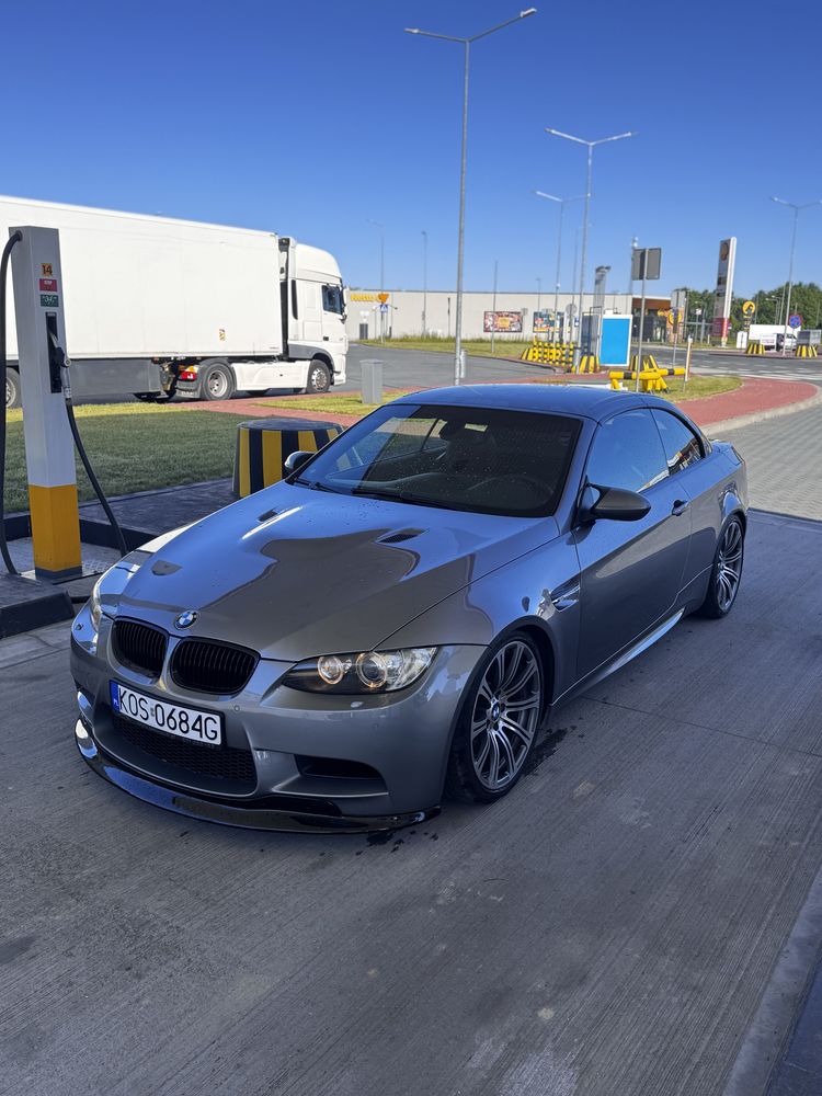 Bmw m3 e93 cabrio v8 420km dkg