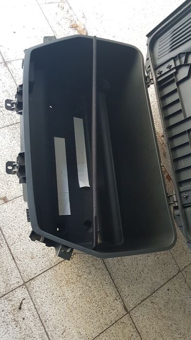 Bagażnik Audi E-Tronik wkład bagażnika