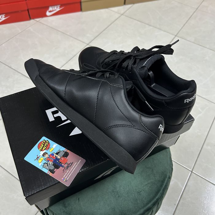 Жіночі кросівки Reebok Royal шкіряні 39 р чорні класичні преміальні бу