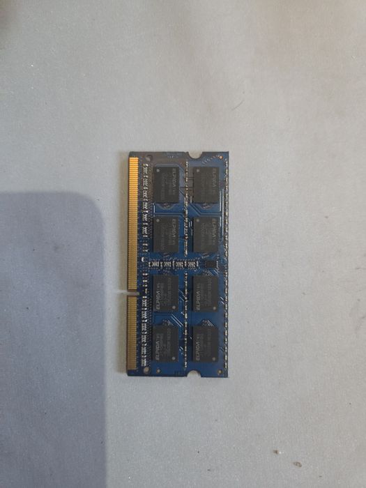 Sprzedam Pamieć Ram 2GB DDR3  10600s do Laptopa Macbook A1278