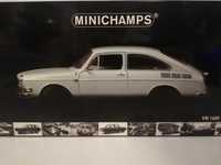 Volkswagen 1600 TL 1970 1:18 Minichamps