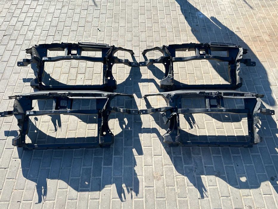 Передня панель, телевізор Пассат Б6 установочка панель Passat B6 пасат