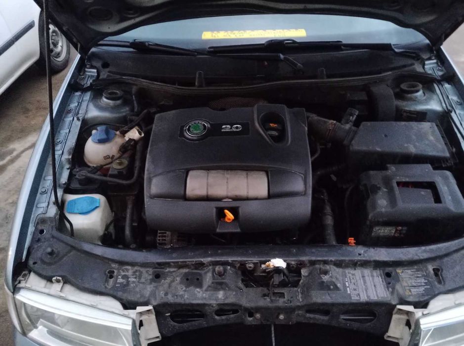 Шкода октавия 2.0 на запчасти