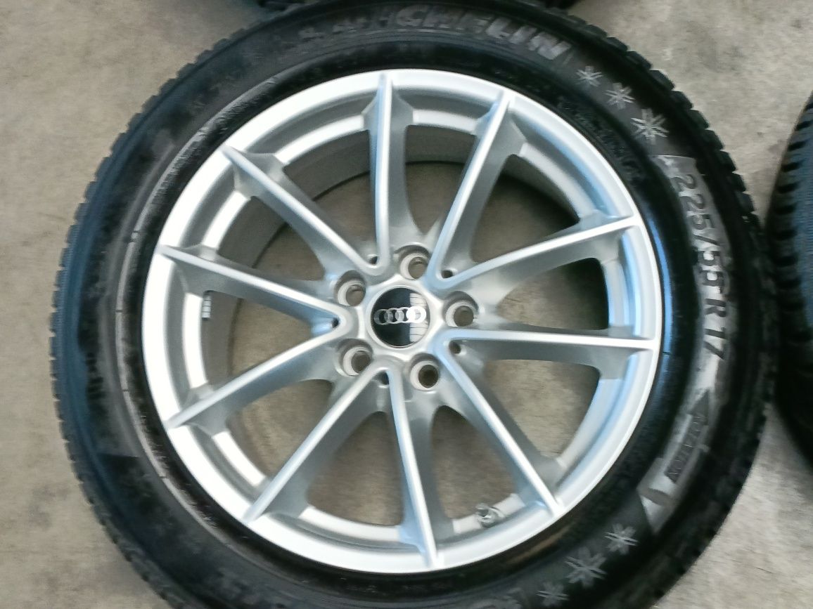 Koła zimowe Alufelgi Audi 17 cali 5x112 A4 A5 A6 A7