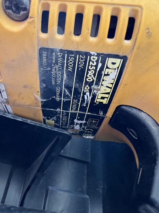 Відбійний молоток Dewalt D 25900