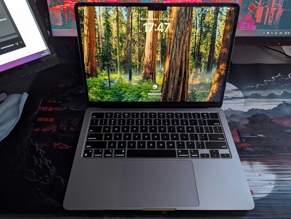 MacBook Air 13" 2022 Space Gray (M2, 8GB/512GB)