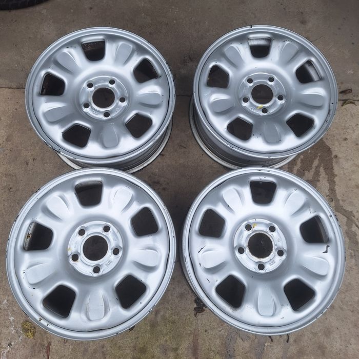 Felgi stalowe 16 5x114,3 Dacia Duster, Renault