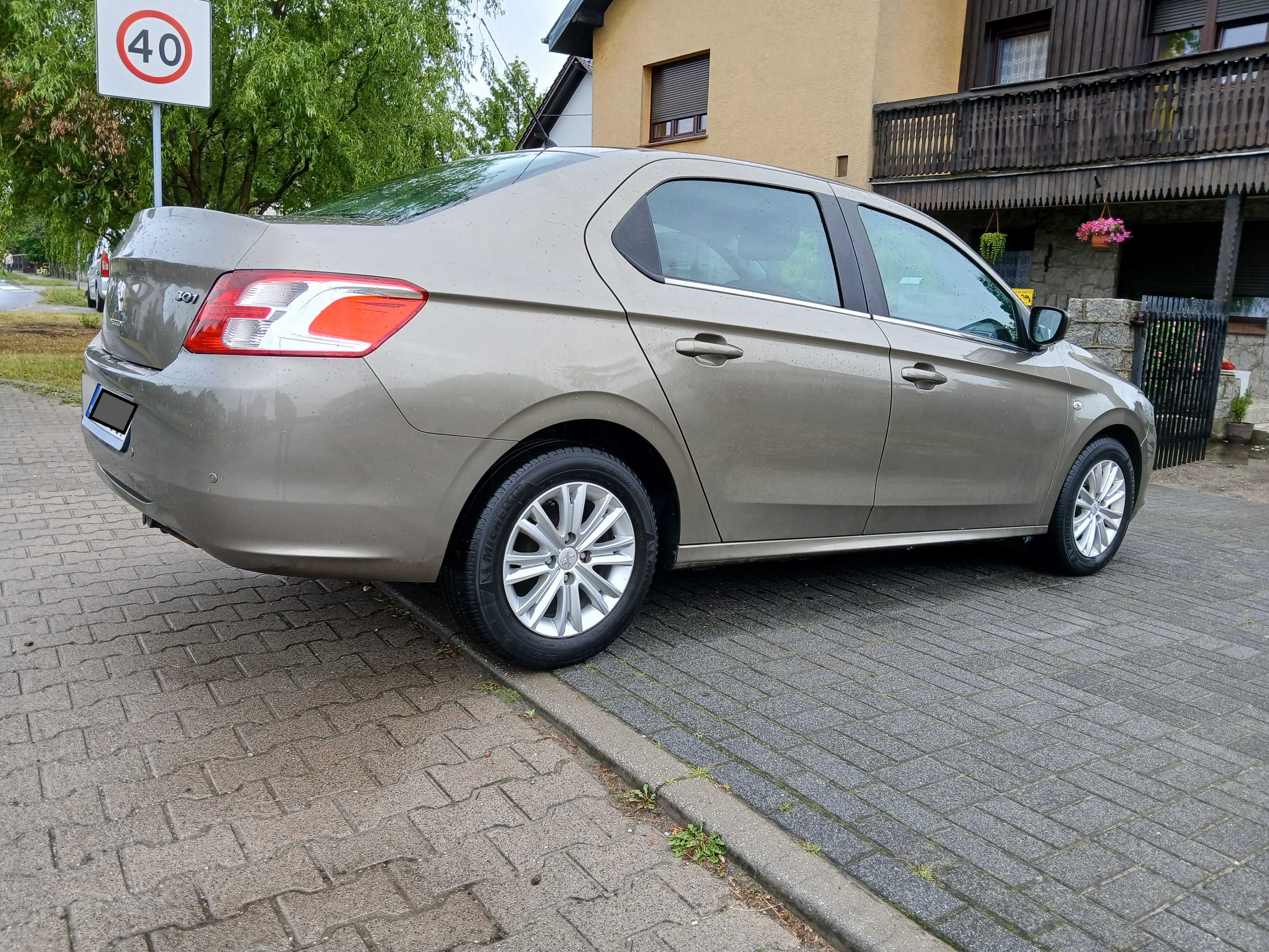 Peugeot 301 zarejestrowane klima