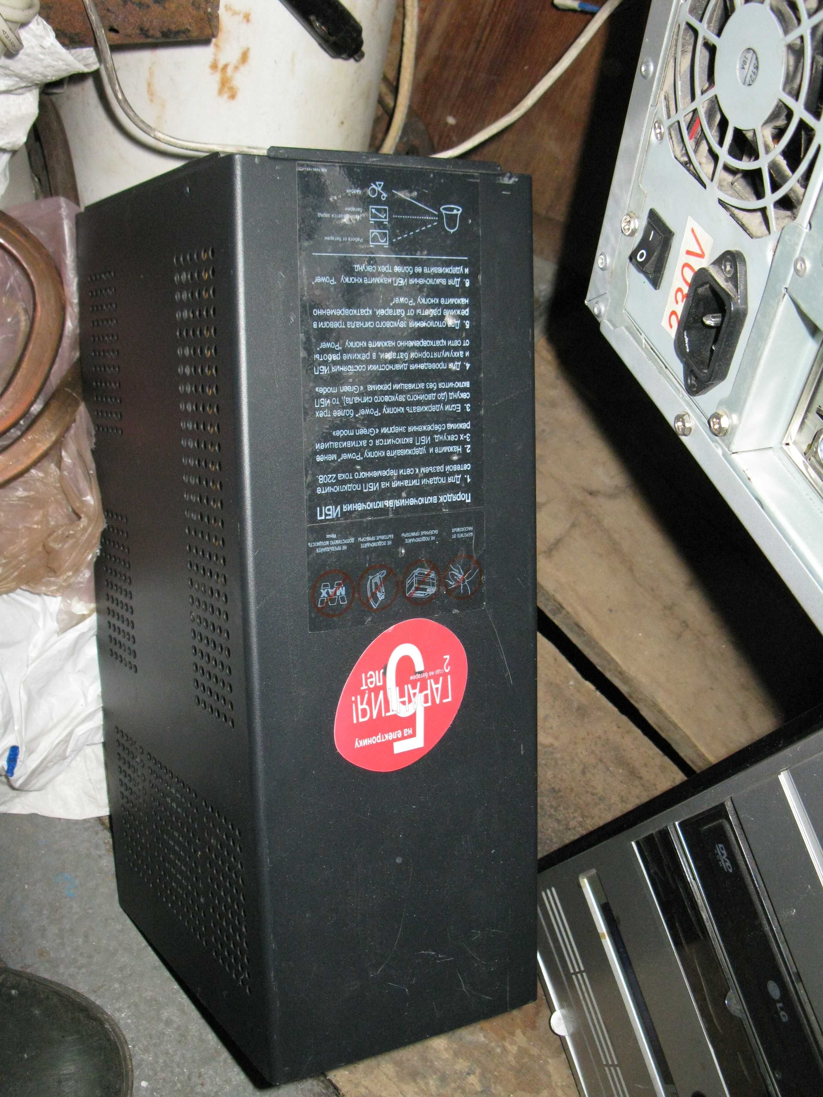 Бесперебойник ИБП Powercom BNT-2000AP
