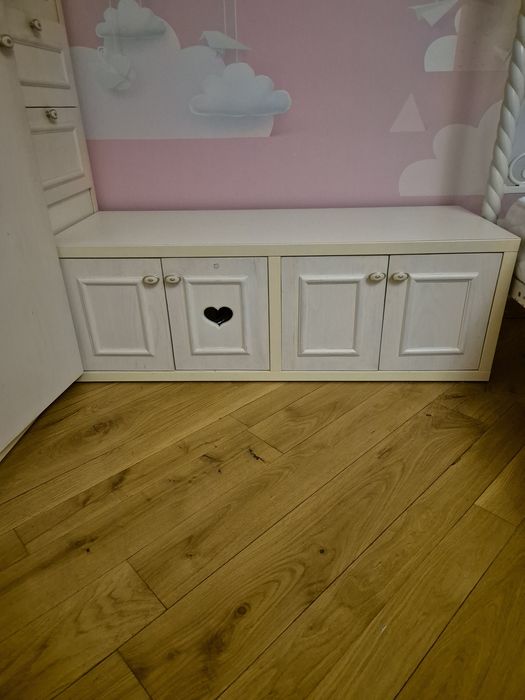 Комод для іграшок