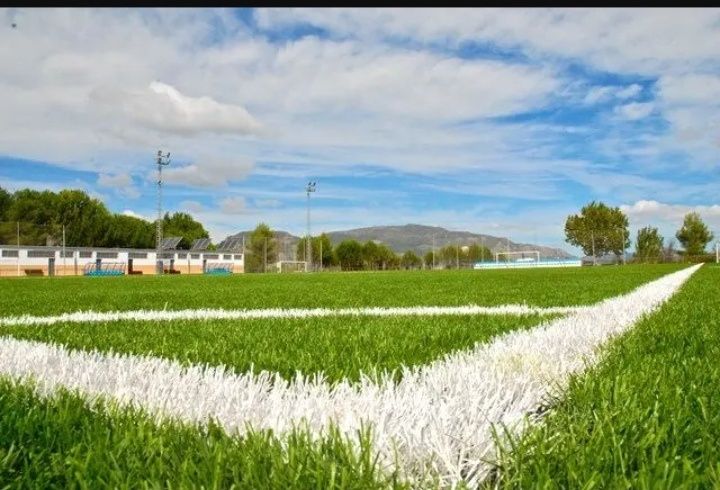 Штучний газон/штучна трава для футбольного поля
